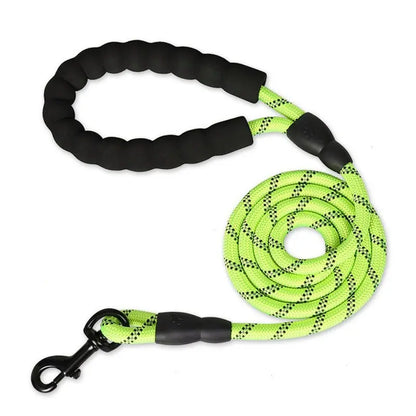 Heavy Duty No Pull Dog Leash for Large Dogs, Chew Resistant Reflective Rope Lead with Durable Material and Comfortable Padded Handle, Durable Outdoor Training Leash for Anti-Pull Control and Night Safety.
